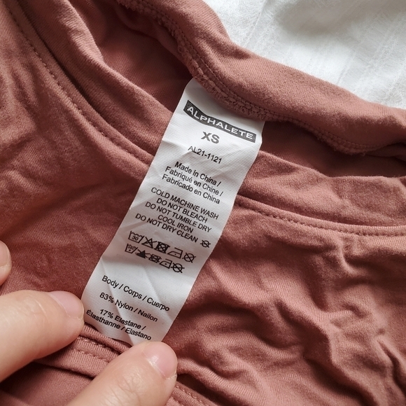 Alphalete Ultrasoft Keyhole Long Sleeve - Blush - Picture 3 of 7